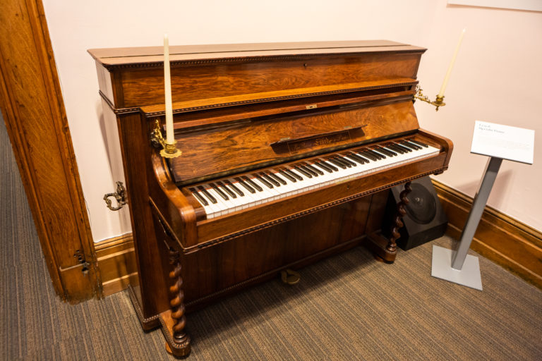 Érard Upright Piano - Schubert Club